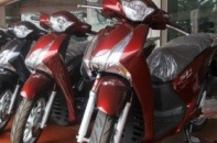 Cận Tết, xe máy đua nhau đội giá