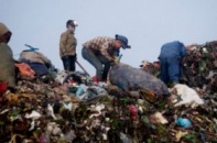 Mỗi ngày Tết, Hà Nội thải ra hơn 7.000 tấn rác