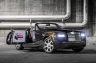 Siêu xe Phantom Drophead Coupe Nighthawk lộ diện