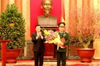 Phó chủ tịch Quốc hội Huỳnh Ngọc Sơn được phong Thượng tướng
