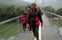 Đưa vào sử dụng 80 cầu treo dân sinh