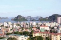 Chuyển động quanh “tâm” Hạ Long