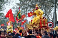 Lễ rước kiệu Vua, Chúa độc đáo tại hội đền Sái