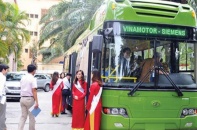 Bộ Giao thông "gả bán" Vinamotor cho ai?