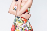 Ca sĩ Đông Nhi gợi ý mix trang phục nổi bật