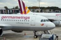 Cổ phiếu Airbus, Lufthansa lao dốc vì máy bay rơi