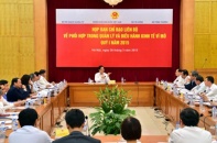 Kiên định mục tiêu ổn định vĩ mô, phấn đấu tăng trưởng cao hơn 6,2%