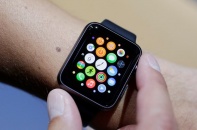 Apple Watch mở bán ngày 10/4, giá từ 349 USD