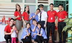 Vietjet mang nụ cười tới các bạn trẻ khuyết tật TP.HCM trong dịp lễ 30/4-1/5