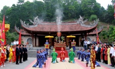 Tín ngưỡng thờ cúng Hùng Vương: Sự cố kết của cộng đồng trong nghĩa "đồng bào"