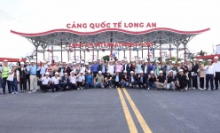 [Video] Đại biểu Hội nghị Logistic Việt Nam 2024 thăm Cảng quốc tế Long An: Cửa ngõ kết nối ĐBSCL với thế giới