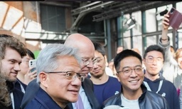 Agile Robots thử nghiệm ứng dụng robot hình người cùng Audi