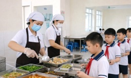 Bộ Y tế yêu cầu công khai thực đơn, siết kiểm soát bữa ăn học đường