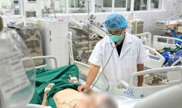 Cúm A diễn biến nặng, bệnh nhân hết sốt vẫn phải hỗ trợ hô hấp