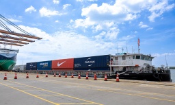 CMA CGM, Nike và Gemadept ra mắt sà lan điện không phát thải trực tiếp