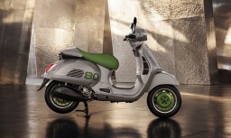 Vespa Edizione Ottantesimo ra mắt tại Việt Nam, chỉ có 4 chiếc với giá 372 triệu đồng