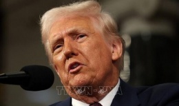 Tổng thống Mỹ Donald Trump hé lộ khả năng "giảm đáng kể" mức thuế quan với Trung Quốc 