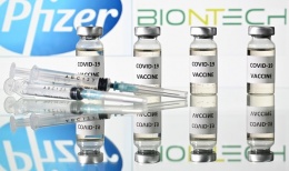 Lô vắcxin đầu tiên của Pfizer bắt đầu được chuyển đi vào 13/12