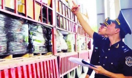 Hải quan hỏa tốc triển khai Nghị quyết 09, tránh ách tắc hàng thực phẩm