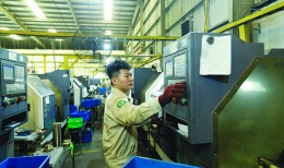 Kinh tế năm 2024 nỗ lực để về đích, GDP bình quân đầu người có thể đạt 4.647 USD