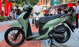 Honda ra mắt SH mode có khí thải đáp ứng chuẩn Euro 4 giữa cuộc đua xe máy xanh