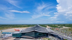 Thành phố Huế đề xuất sớm đầu tư đường băng số 2 sân bay Phú Bài