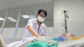 Tin mới y tế ngày 29/10: Suy đa tạng sau khi tự truyền chất “thải độc gan” tại nhà
