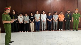 TP.HCM: Núp bóng công ty bất động sản dụ khách đi mua đất nền để lừa đảo