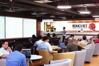 Nhảy sàn HSX, Chứng khoán Rồng Việt quyết gia nhập "Câu lạc bộ trăm tỷ lợi nhuận"