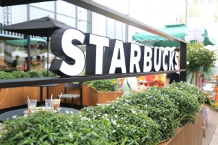 Sau một thập kỷ, Starbucks đã chạm mốc 100 cửa hàng tại Việt Nam
