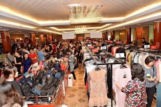 Việt Nam muốn xây “thiên đường outlet”, hút dòng tiền mua sắm ở lại   
