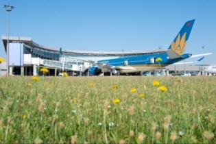 Vietnam Airlines tiếp nhận chiếc máy bay Airbus A350 XWB đầu tiên 