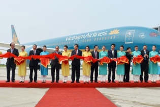 Vietnam Airlines đưa Boeing 787 xông đất Cảng hàng không quốc tế mới Cát Bi