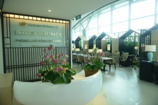 Ngắm phòng chờ Lotus hạng 4 sao của Vietnam Airlines tại Sân bay Tân Sơn Nhất