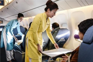 Thông báo về việc chấp thuận đăng ký giao dịch cổ phiếu của Vietnam Airlines