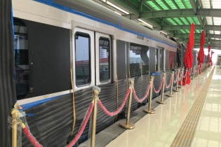 Mở cửa cho người dân vào thăm quan đoàn tàu, nhà ga tuyến Cát Linh - Hà Đông