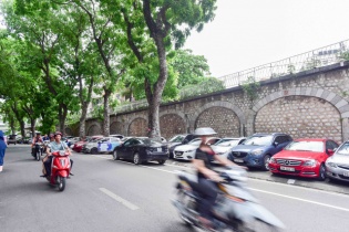 Bộ Giao thông đề nghị Hà Nội thận trọng khi sử dụng các vòm đá đoạn dẫn cầu Long Biên