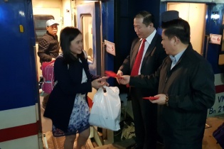 Hàng không, đường sắt suôn sẻ qua đợt cao điểm Tết Nguyên đán