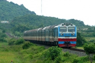 Tổng công ty Đường sắt Việt Nam cán mốc doanh thu 8.261 tỷ đồng năm 2018