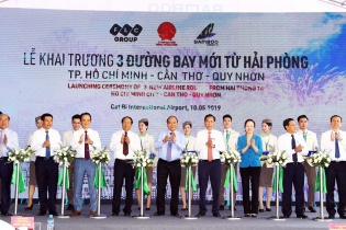 Thủ tướng cắt băng khai trương 3 đường bay mới từ Hải Phòng