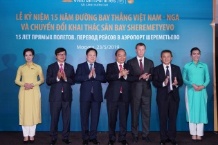Thủ tướng đánh giá cao Vietnam Airlines giữ vững cầu hàng không kết nối  Việt Nam – Liên Bang Nga