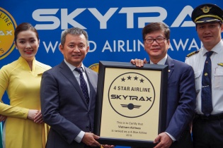 Vietnam Airlines nhận chứng chỉ hãng hàng không quốc tế 4 sao năm thứ tư liên tiếp 