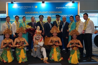 Vietnam Airlines chính thức khai trương đường bay TP.HCM – Bali (Indonesia)