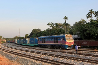 Bộ Giao thông ủng hộ đề xuất giảm phí sử dụng kết cấu hạ tầng đường sắt cho VNR