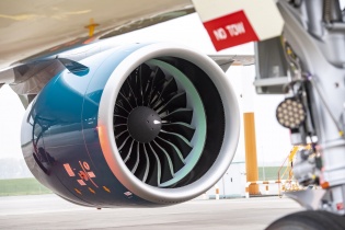 Vietnam Airlines thông báo bán và thuê lại 1 động cơ dự phòng Airbus 320