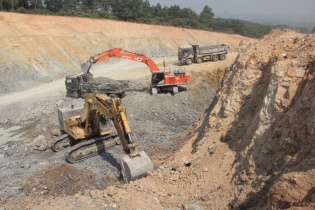 Thêm nhà thầu trúng thầu Dự án xây dựng đường cao tốc Bắc - Nam phía Đông
