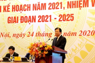 Khẩn trương hoàn tất công tác chuẩn bị các dự án giao thông lớn trong năm 2021