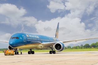 Vietnam Airlines "phủ kín" đường bay  Hà Nội - Tp HCM bằng Airbus A350 và Boeing 787
