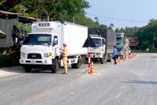 Bộ Giao thông Vận tải ra thời hạn chót để các địa phương gỡ các quy định cản trở vận tải