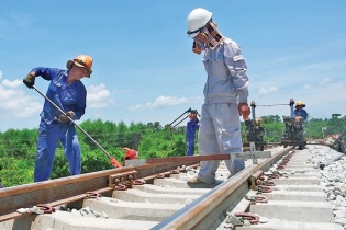 Bộ GTVT yêu cầu siết chặt an toàn thi công tại 4 dự án cấp bách đường sắt